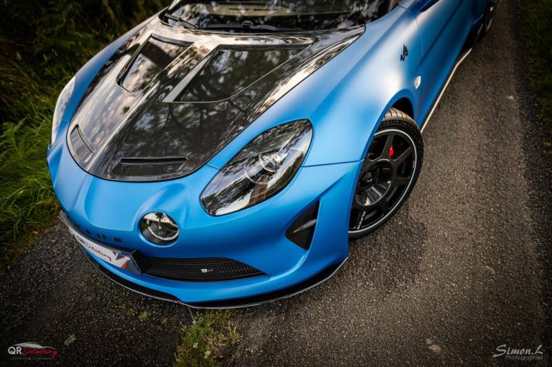 Traitement Céramique et covering sur Alpine A110R à Laval