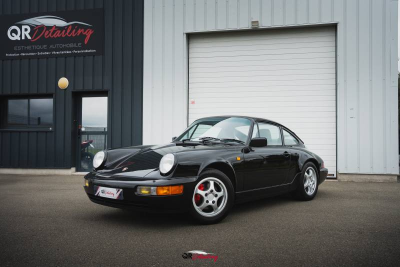Porsche 964 Carrera 4 : Correction et Protection Céramique Titan Coatings près de Saint-Berthevin en Mayenne (53)